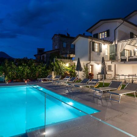 Villa Elena 9&1, Emma Villas Stiava エクステリア 写真